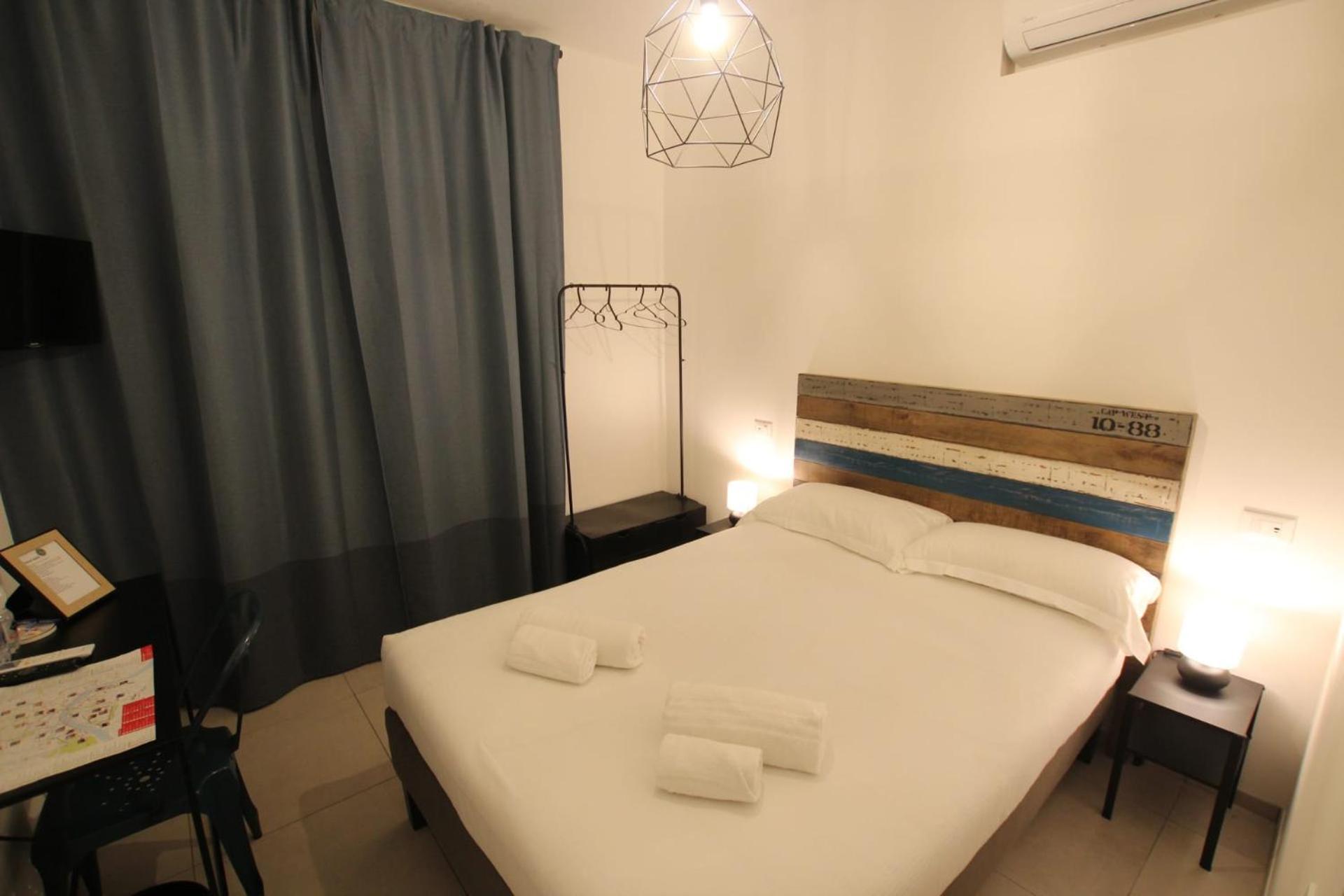 Travel B&B 比萨 外观 照片